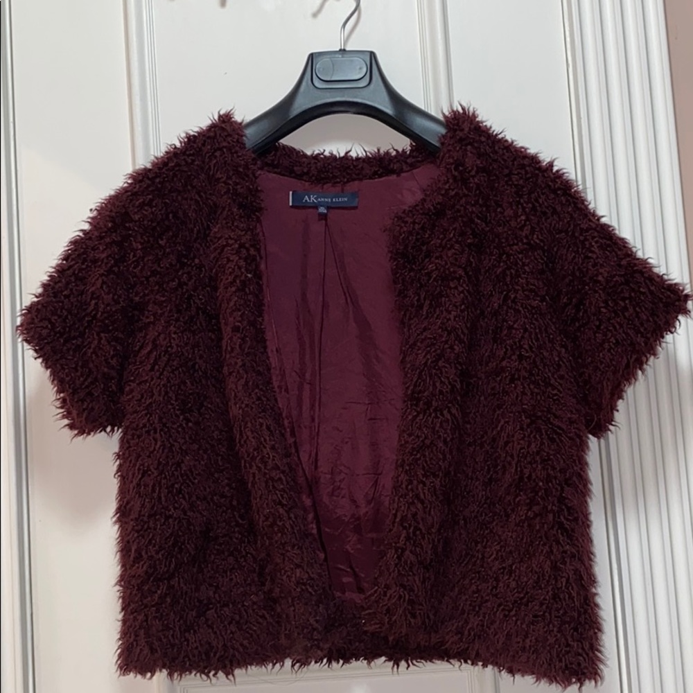 NWOT Anne Klein Faux fur short sleeve jacket
